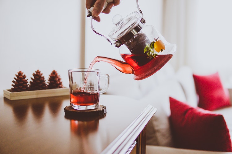 Lose Weight: Can Drinking Tea (of All Things) Really Help